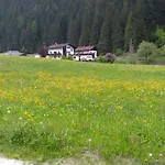 Adlerhorst Gasthof Sellrain
